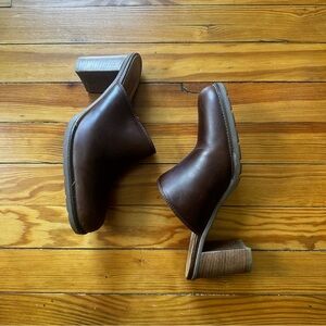Bass Westside Collection Brown Leather Mules